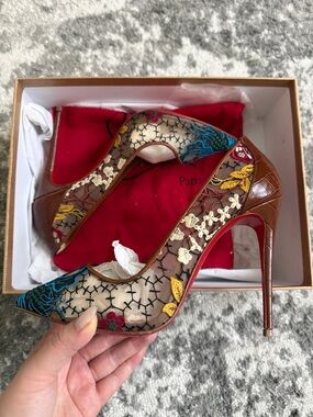 Christian Louboutin Follies Lace 100 Stiletto Pump